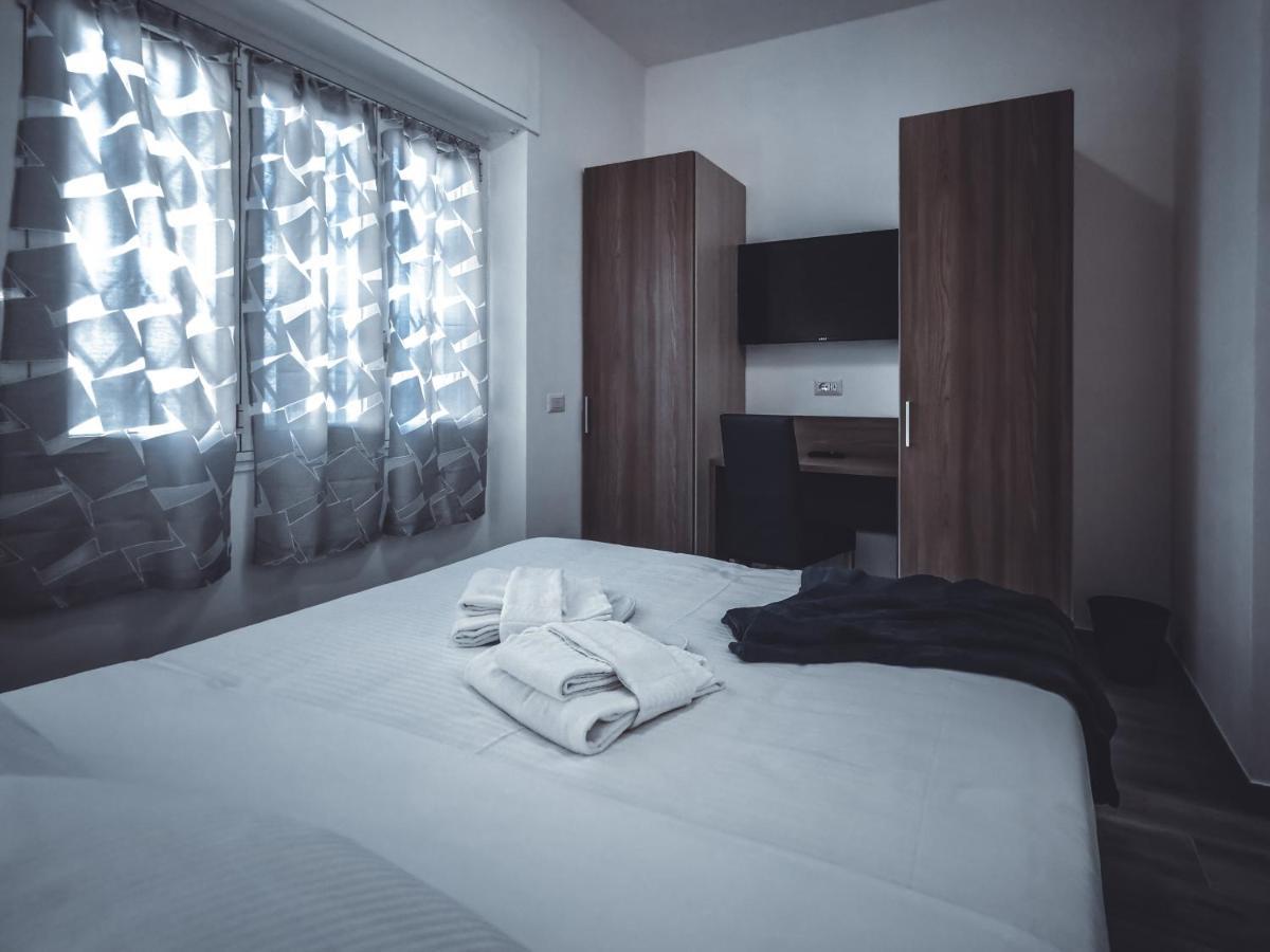 Appartement L'arche Lodovico Il Moro - House On The Navigli River *