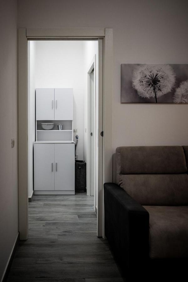 Appartement L'arche Lodovico Il Moro - House On The Navigli River *